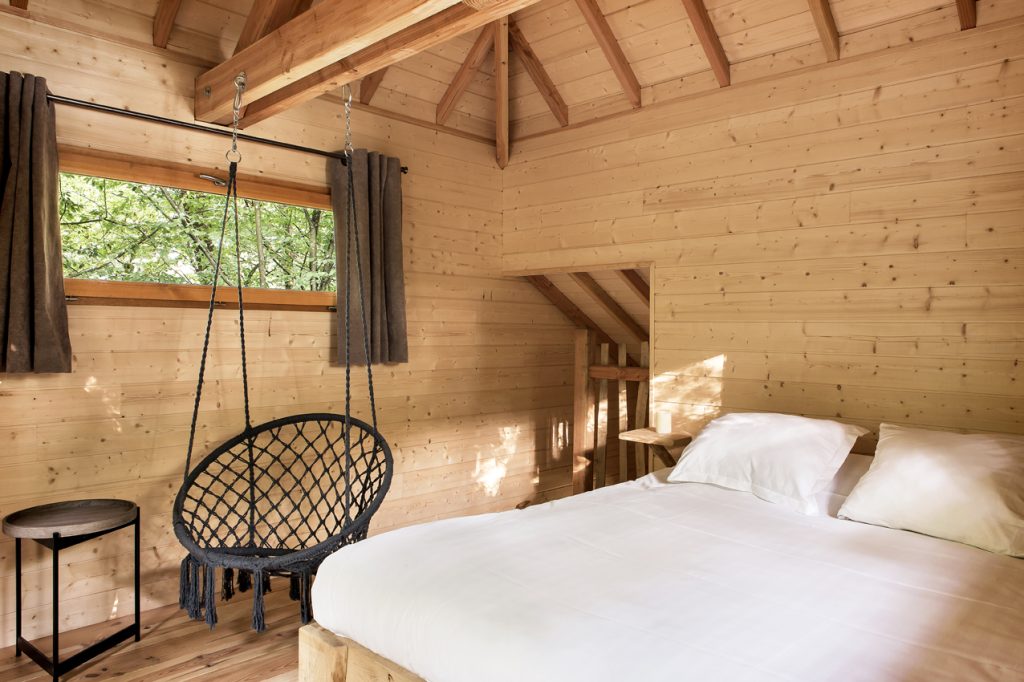 CABANE-SPA-CACHE-CACHE-4-1