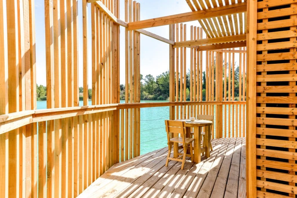NECTAR-INSOLITE-Cabanes-des-grands-cepages-Avignon-58