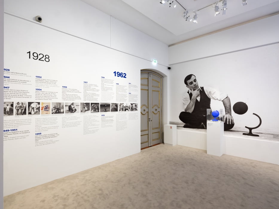 Exposition Yves Klein, Hôtel de Caumont I Voyage avec Vue Exposition Yves Klein, Hôtel de Caumont I Voyage avec Vue