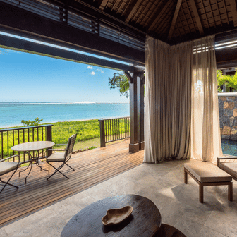 Vue mer depuis le sejour de la villas beach front du JW Marriott Mauritius Resorts