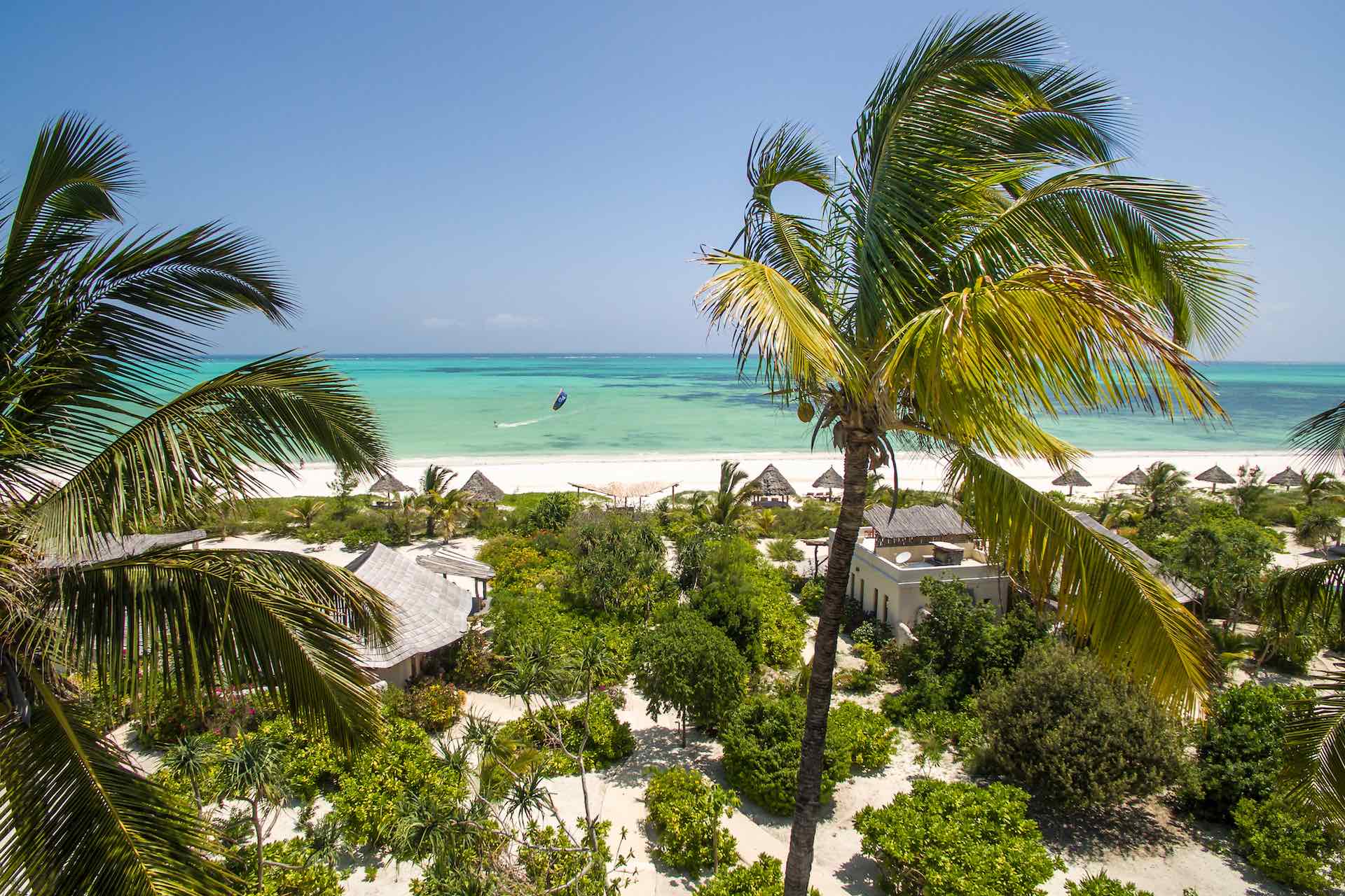 vue de la mer - Whites and Villas