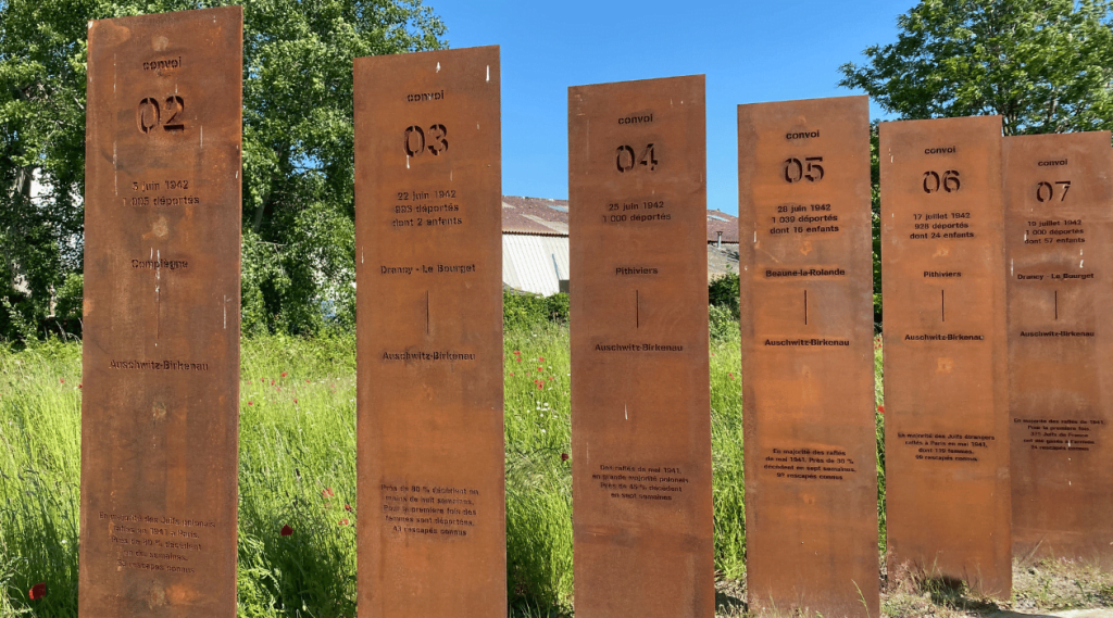 Panneaux du memorial de bobigny