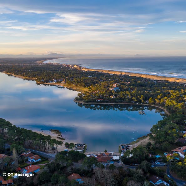 Vue d'ensemble sur le lac d'Hossegor, un écosystème protégé © OT Hossegorjpg